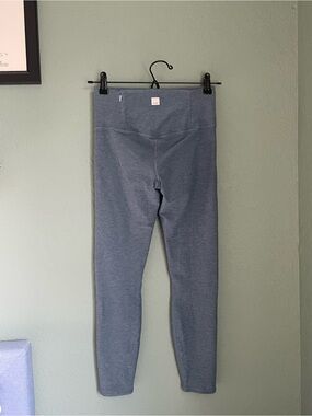 Vuori Elevation Leggings Size S Blue Green